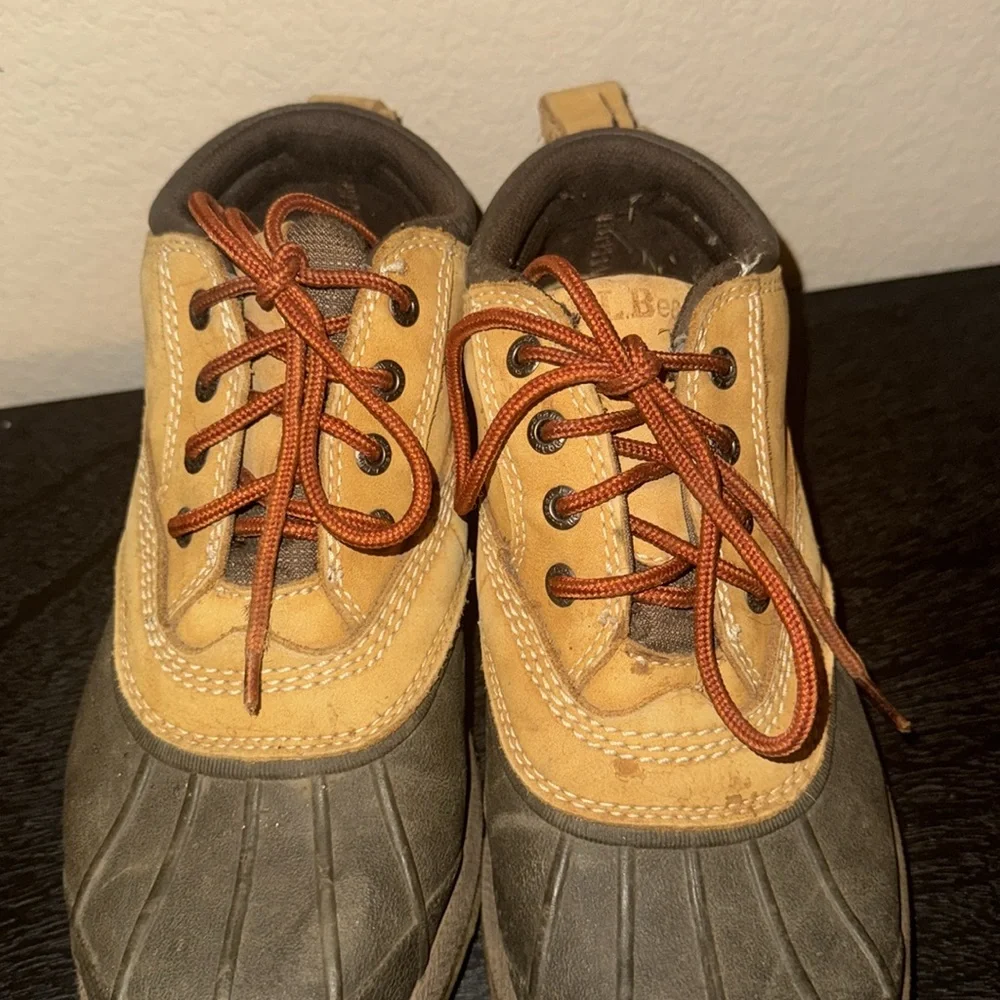 L.L. Bean Women’s Bean‎ Boots Size 9